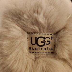 UGG Plush Cream Fur Accessory